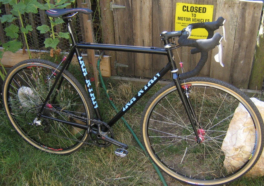 Ira Ryan Cyclocross race bike with mud clearance